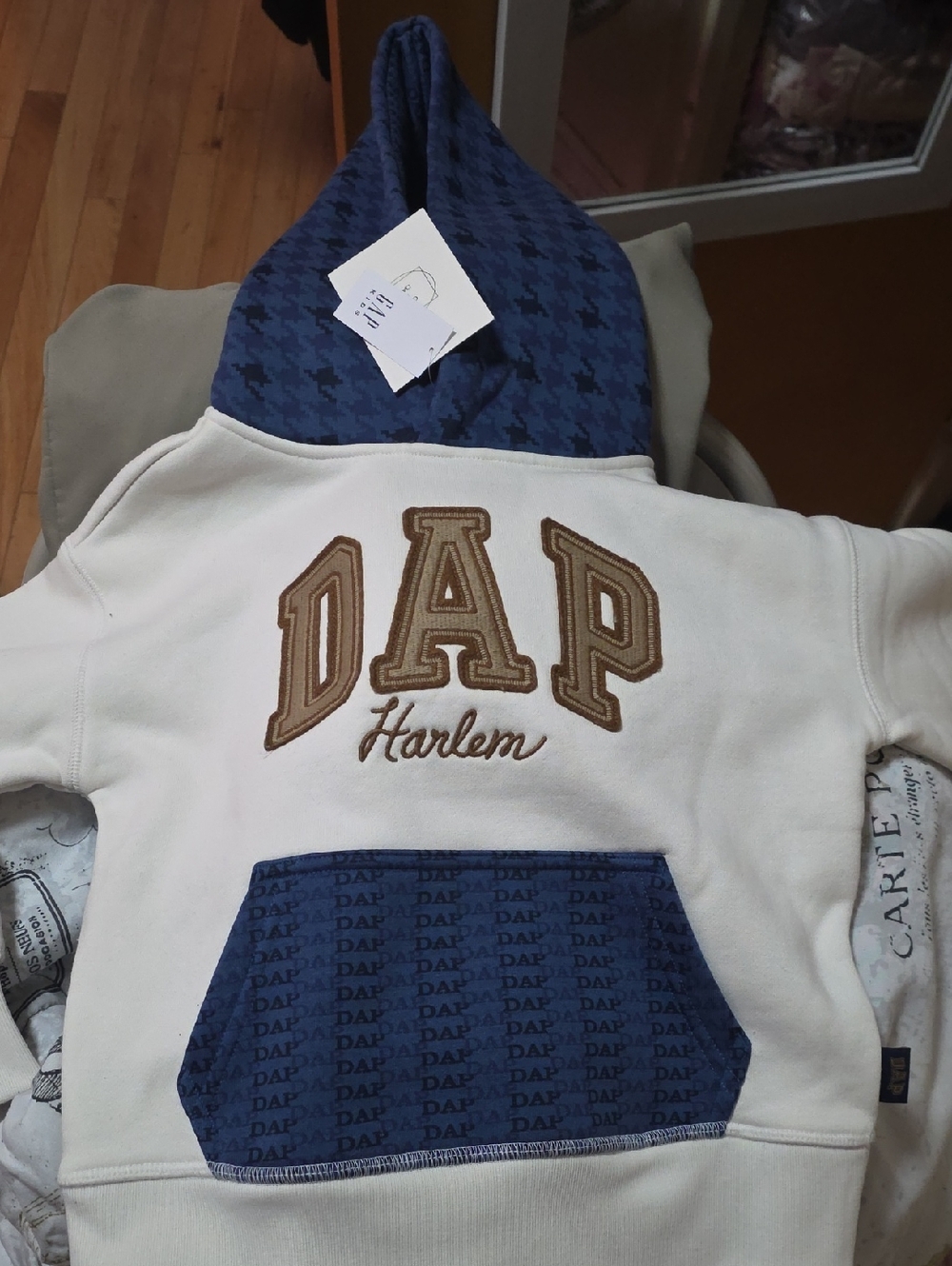 GAP White & Blue Hooded Sweatshirt with Brown Lettering
